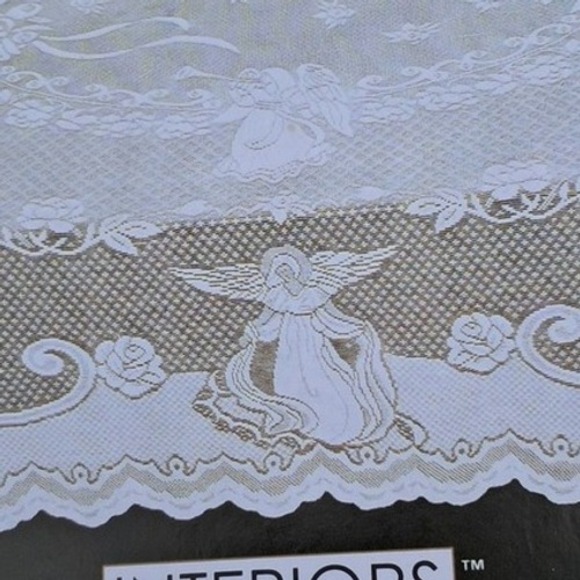 Interiors Design Angel Lace Tablecloth Elegant Holiday Dinner Party 60x104 - Picture 1 of 3